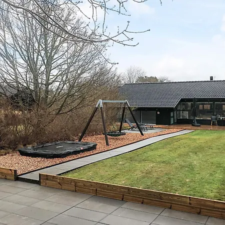 Holiday home 8 Person In *