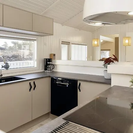 5 Star Holiday Home In Bindslev